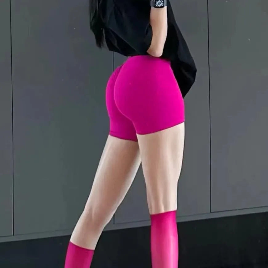 Seamless High-Waist Hip Hugging Fitness Shorts