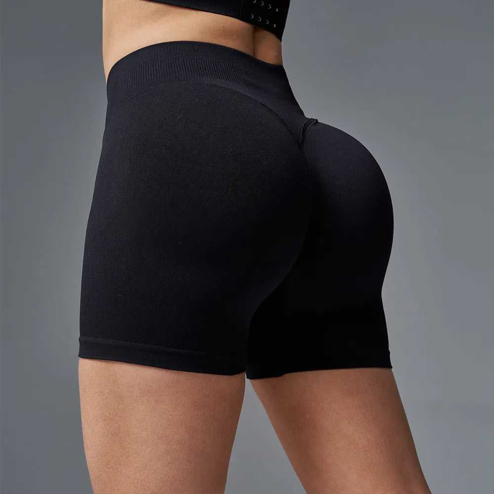 Seamless High-Waist Hip Hugging Fitness Shorts